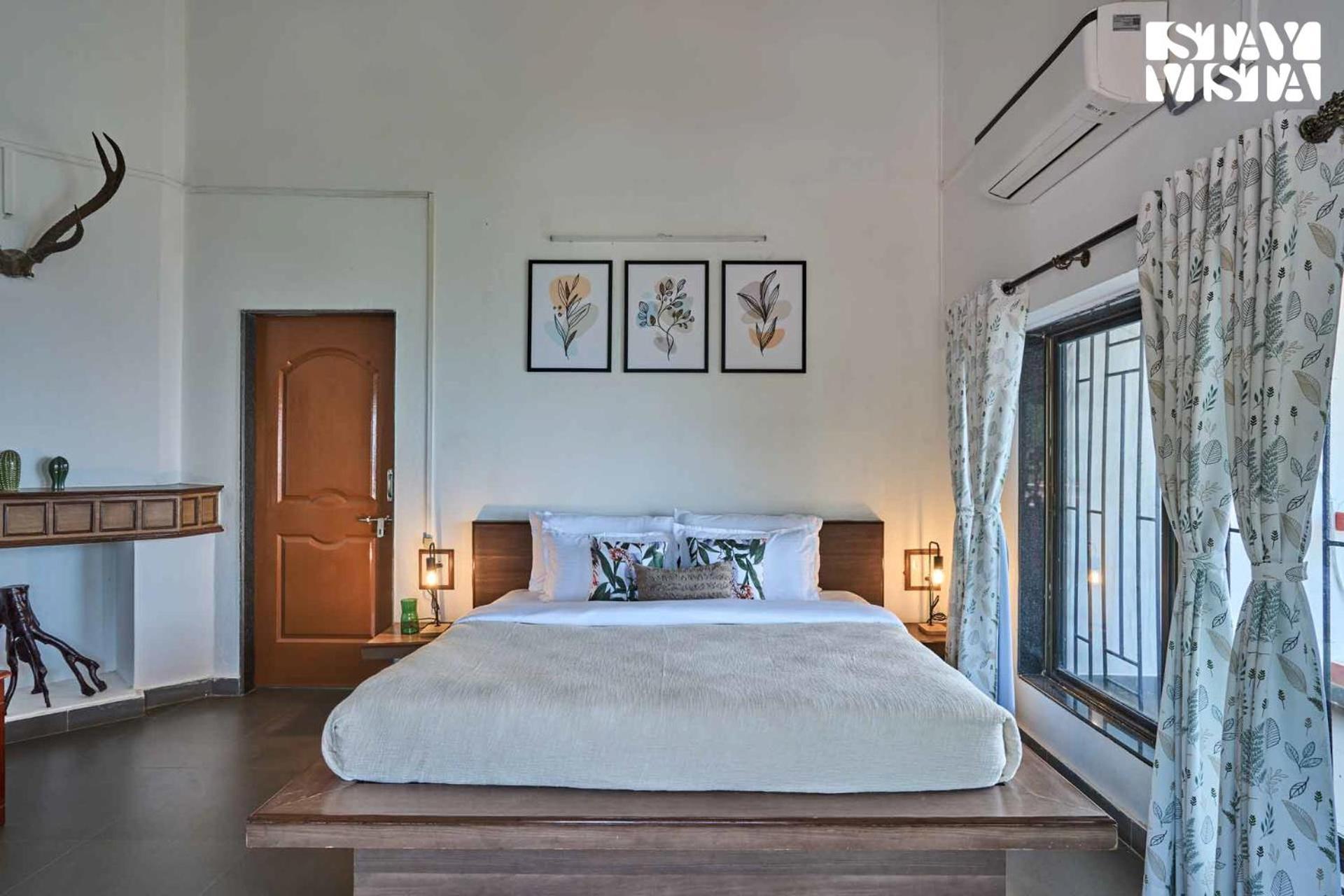 Stayvista At Cliffhanger Solitude With Balcony, Lawn Kolhapur Ngoại thất bức ảnh